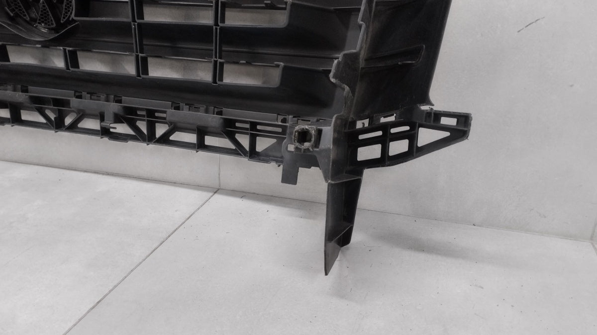 Maska (grill) GRILL VOLKSWAGEN CRAFTER I 2E0 LIFT 2011-2016
