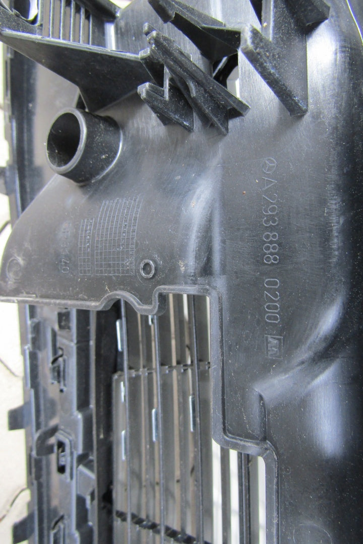 Maska (grill) Grill MERCEDES EQC N293 19-