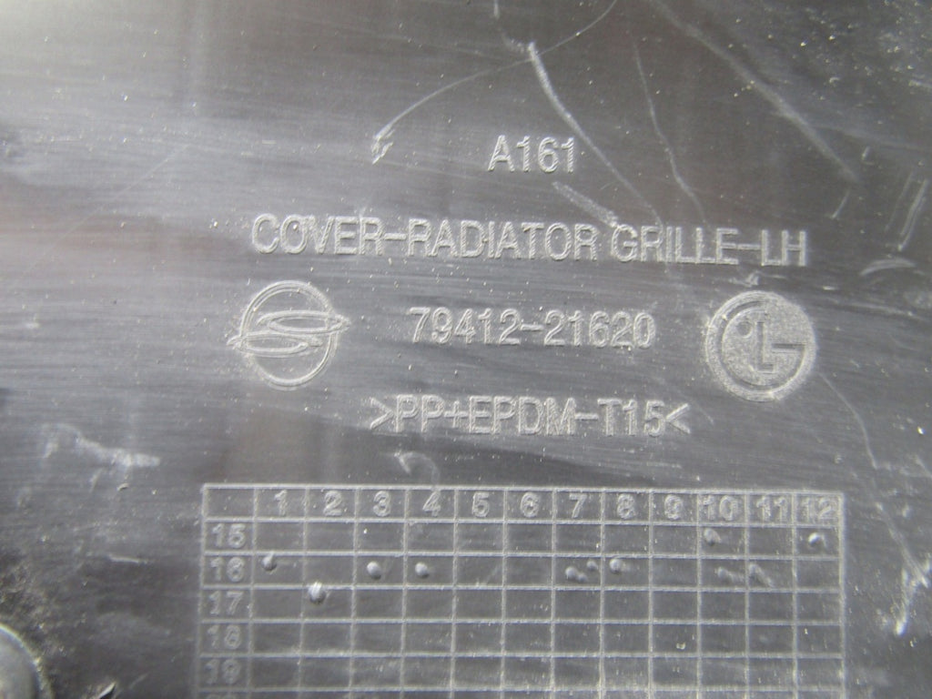Maska (grill) grill SsangYong Rodius 2 II Turismo 16-