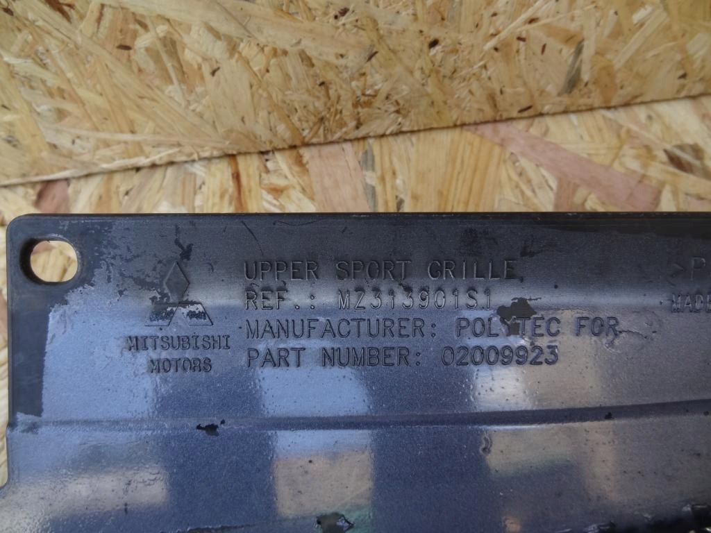 Maska (grill) Grill Mitsubishi L200 SPORT
