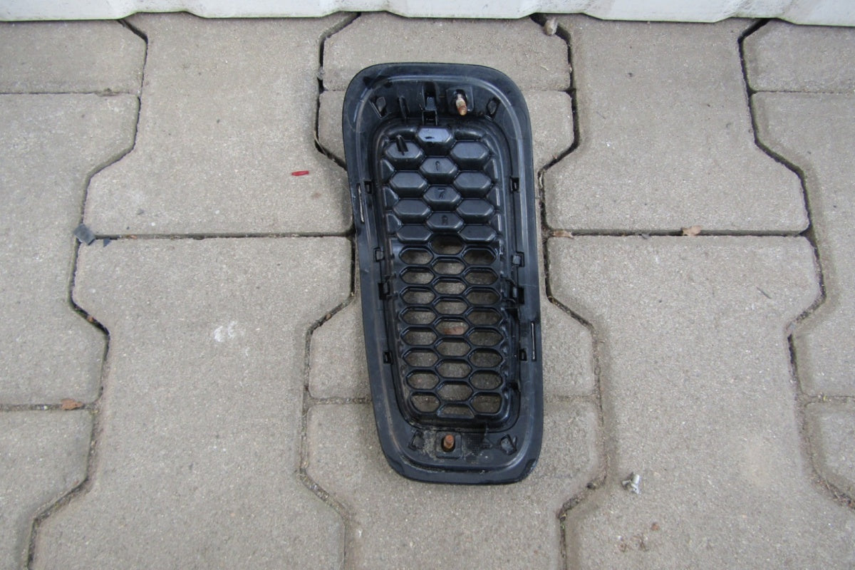 Maska (grill) Grill Kratka Jeep Cherokee 5 V 13-17