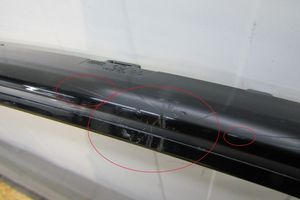 Maska (grill) atrapa ramka podświetlana LED Bmw X2 U10