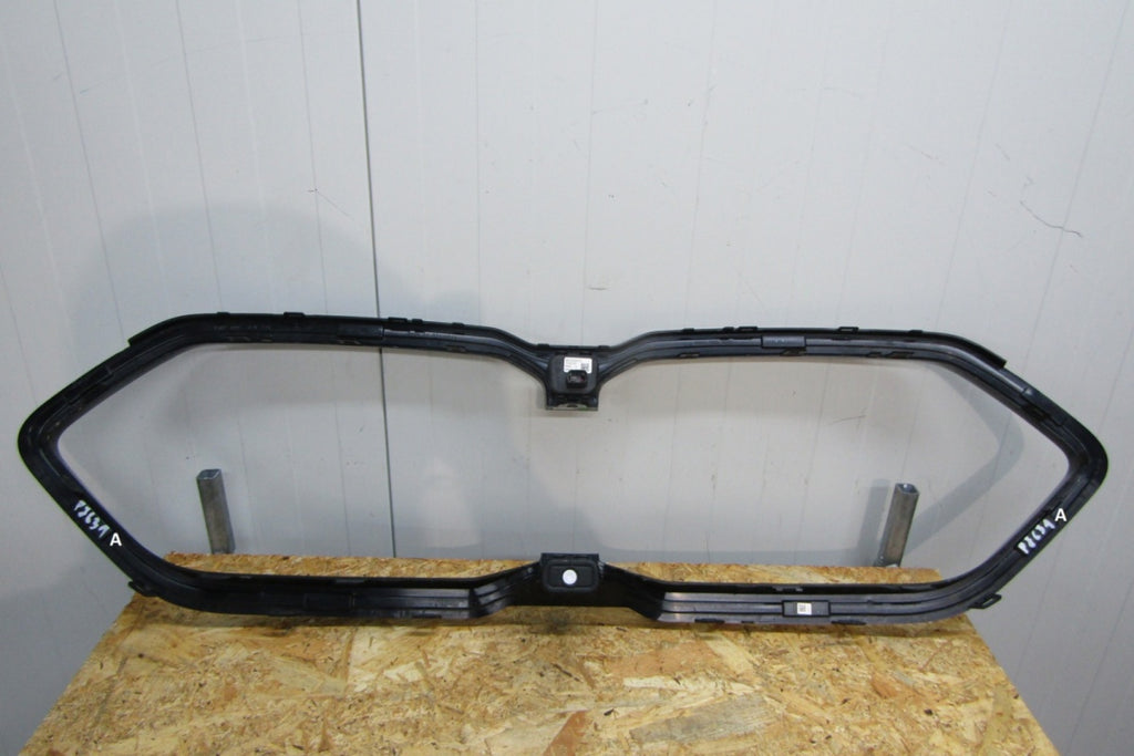 Maska (grill) atrapa ramka podświetlana LED Bmw X2 U10