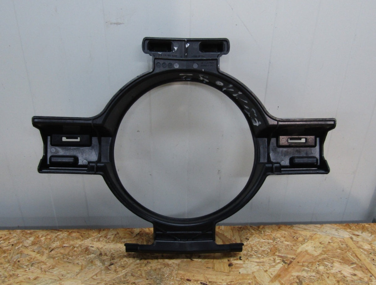 Sredina pod znak maske Grila MERCEDES A-KLASA 176 AMG LIFT 2015-2018