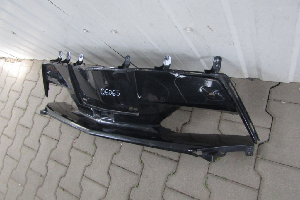 Maska (grill) Kratka grill zderzaka prednja Chevrolet Corvette C8 20-