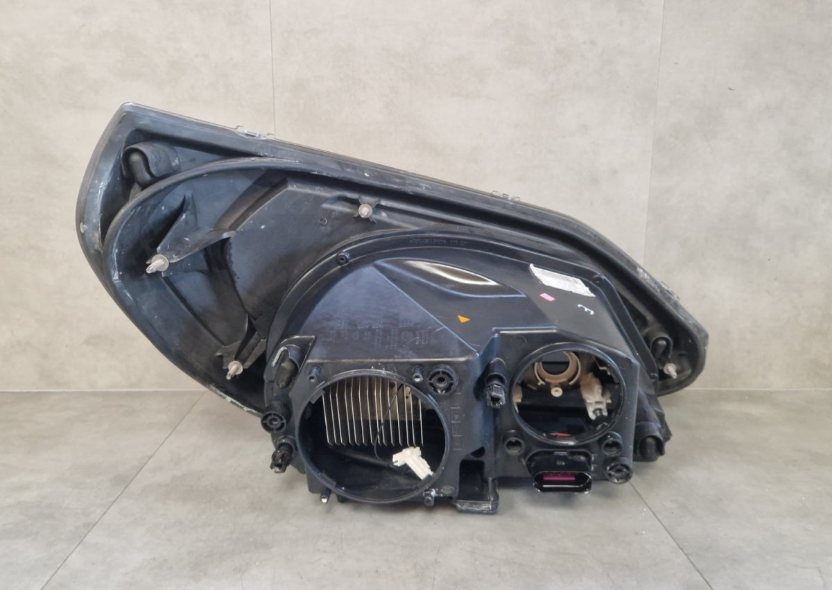 Prednji far SETRA FULL LED HIGH PERFORMANCE 23- LH A0005406154KZ