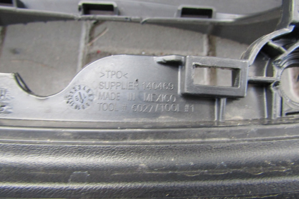 Bagażnik kufer wanna wkład TESLA 3 17-20