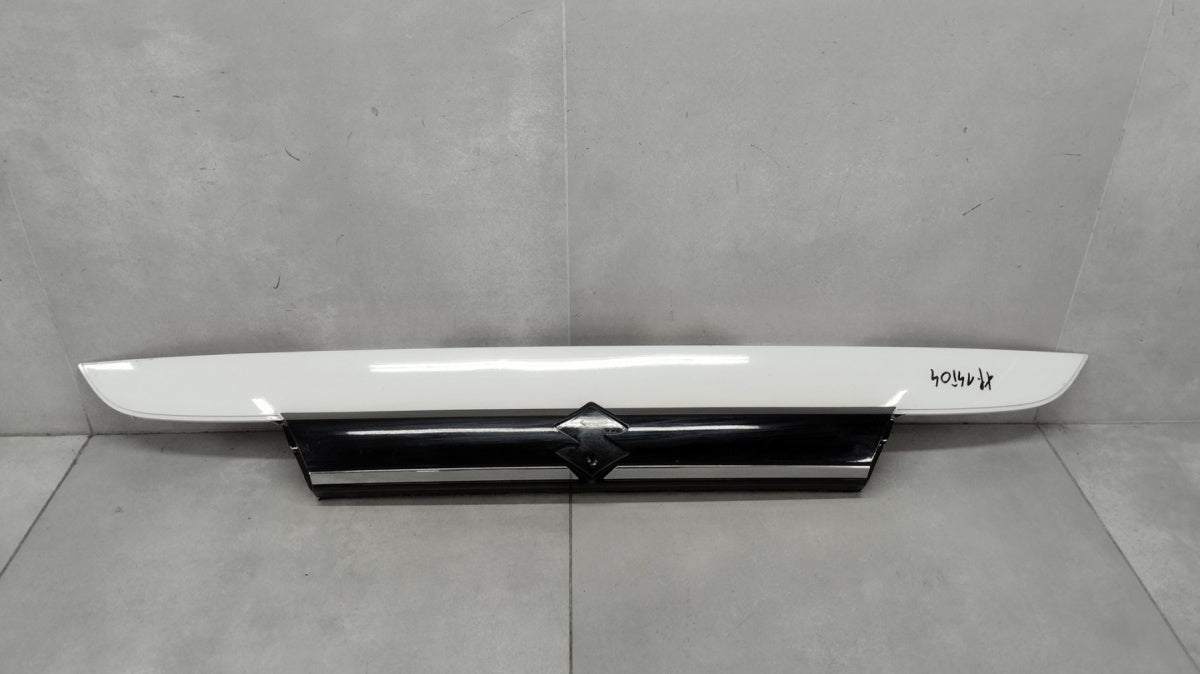 Blenda lajsna Klapy zadnji Suzuki S-Cross II 21- Kompleksowa 83941-63T00 83942-63T00