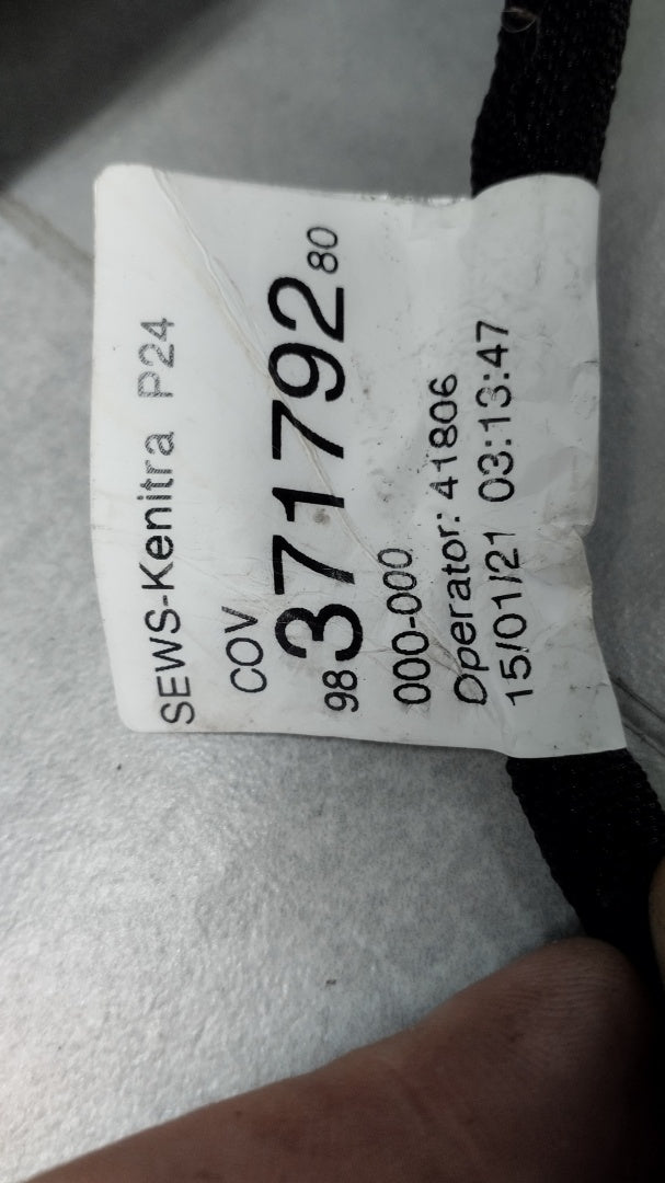 Blenda kamera lajsna klapy zadnji PEUGEOT 2008 2 II 9828080180 19-