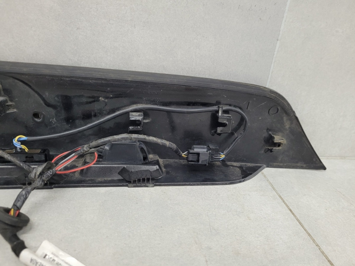 Blenda lajsna klapy oświetlenie tablicy Nissan Qashqai II J11 13-17