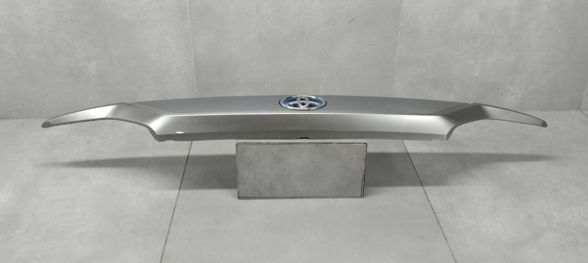 BLENDA lajsna KLAPY BAGAŻNIKA TOYOTA RAV 4 V 18-26
