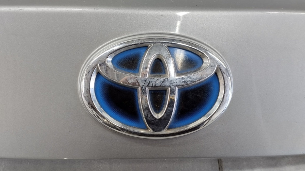Blenda lajsna klapy zadnji Toyota Auris II 2 Kombi 12-18