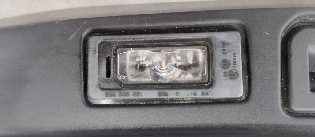 BLENDA KLAPY kamera PORSCHE CAYENNE III 17-23 9Y3827574E 6V0827566