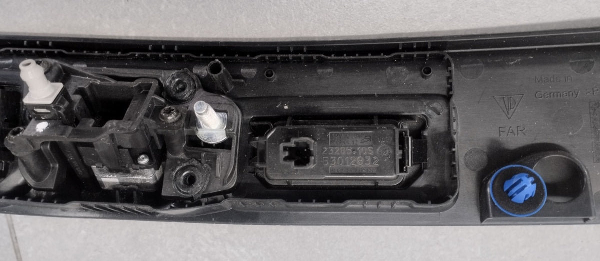 BLENDA KLAPY kamera PORSCHE CAYENNE III 17-23 9Y3827574E 6V0827566