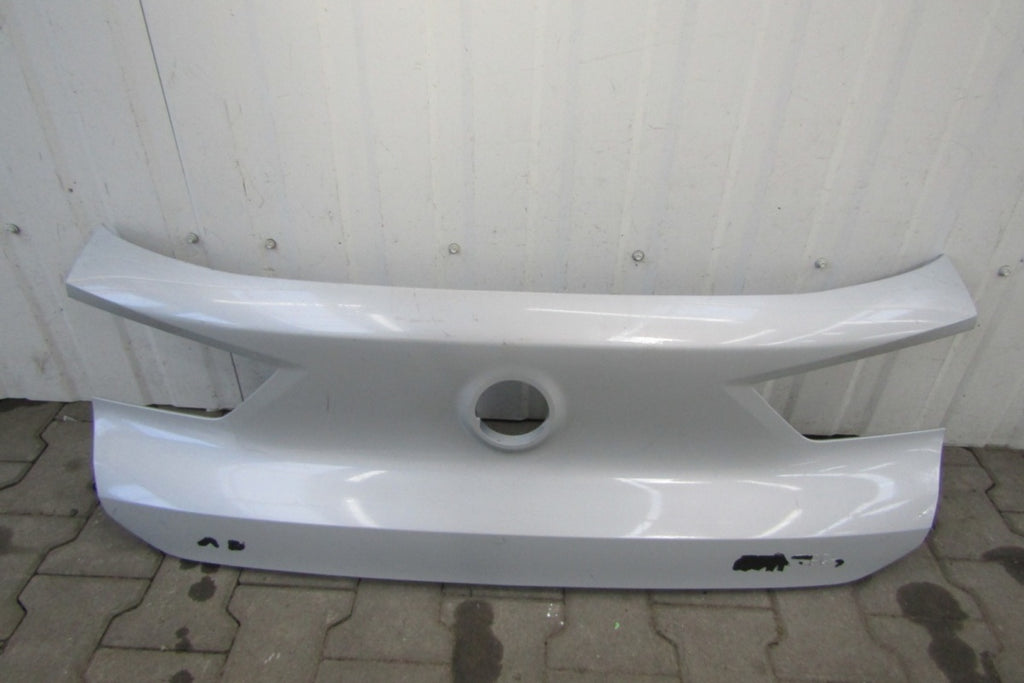 Blenda lajsna klapy zadnji BMW X2 F39 18-