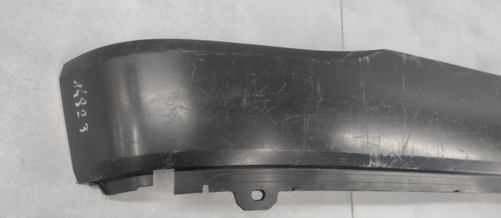 Blenda lajsna klapy zadnji Volkswagen T7 Multivan 7T0 2021-