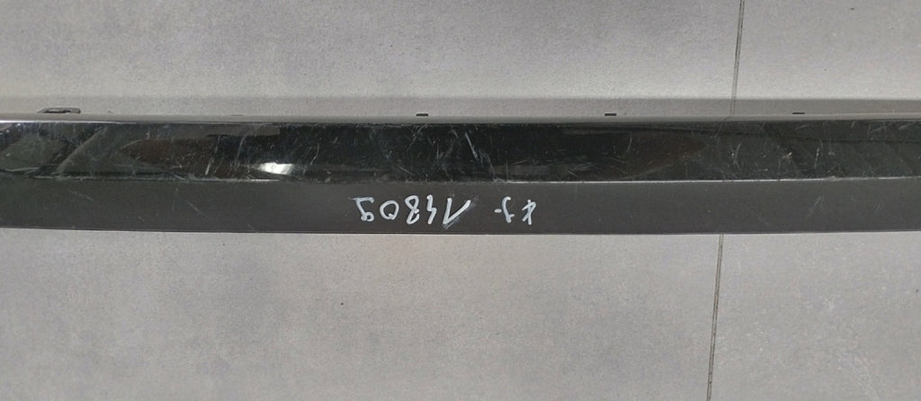 Dodatak branika LISTWA ZDERZAKA zadnji AUDI Q8 SQ8 LIFT 2022- OEM 4M8807791G