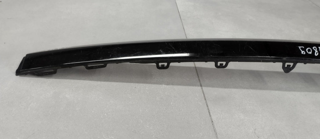 Dodatak branika LISTWA ZDERZAKA zadnji AUDI Q8 SQ8 LIFT 2022- OEM 4M8807791G