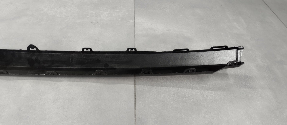 Dodatak branika LISTWA ZDERZAKA zadnji AUDI Q8 SQ8 LIFT 2022- OEM 4M8807791G