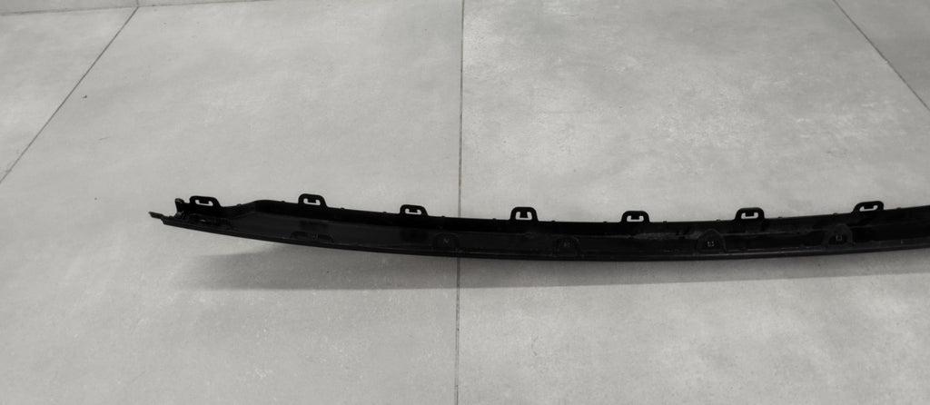 Dodatak branika LISTWA ZDERZAKA zadnji AUDI Q8 SQ8 LIFT 2022- OEM 4M8807791G