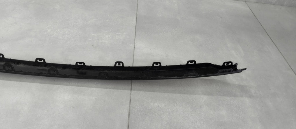 Dodatak branika LISTWA ZDERZAKA zadnji AUDI Q8 SQ8 LIFT 2022- OEM 4M8807791G