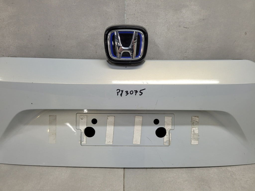 Blenda zadnji zadnji klapy bagażnika Honda HRV HR-V III 3 21-24