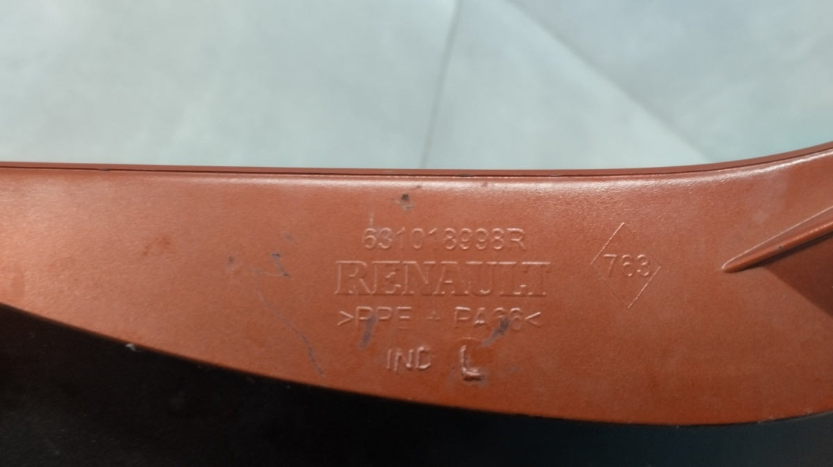 Blatobran prednji lijevi Renault Captur 13-19 OE 631018998R