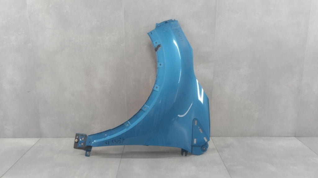 Blatobran prednji lijevi Renault Captur 13-19 OE 631018998R