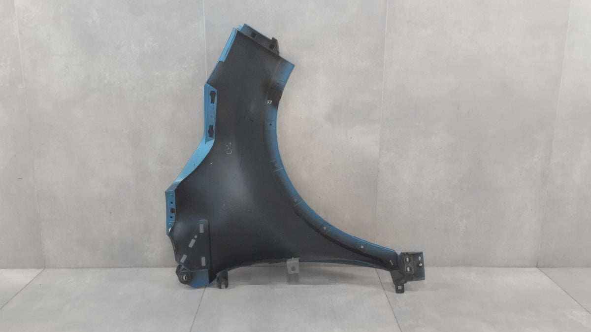 Blatobran prednji lijevi Renault Captur 13-19 OE 631018998R