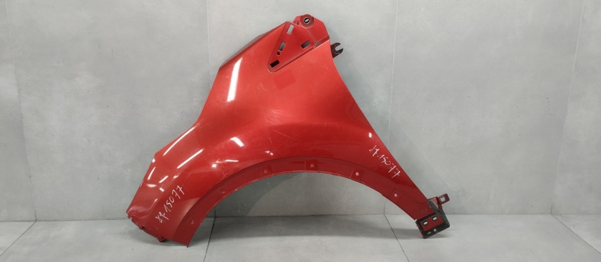 Blatobran prednji lijevi Renault Captur 13-19 OE 631018998R