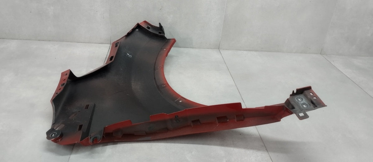 Blatobran prednji lijevi Renault Captur 13-19 OE 631018998R