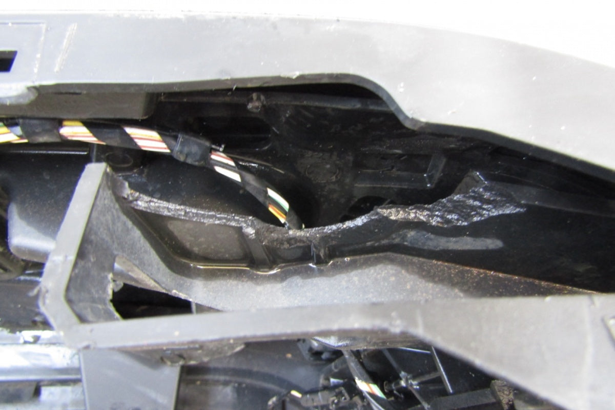 Blatobran nadkole poszycie lijevi Jeep Gladiator JT 19-