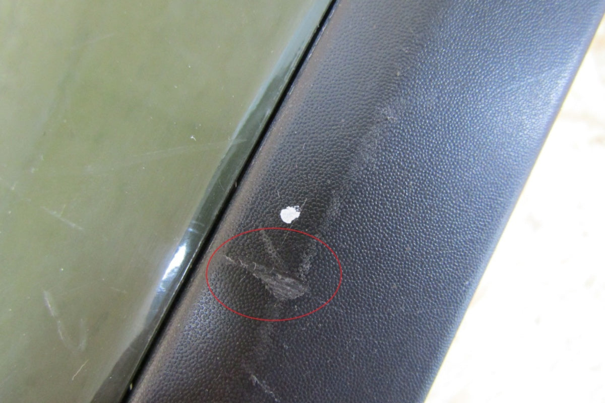 Blatobran prednji prednji desni JEEP WRANGLER JL / 21419A 17-