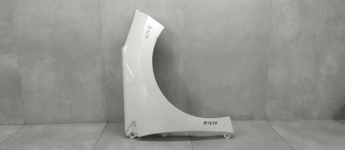 Blatobran desni prednji Peugeot 308 T7 07-11 / 9656738480