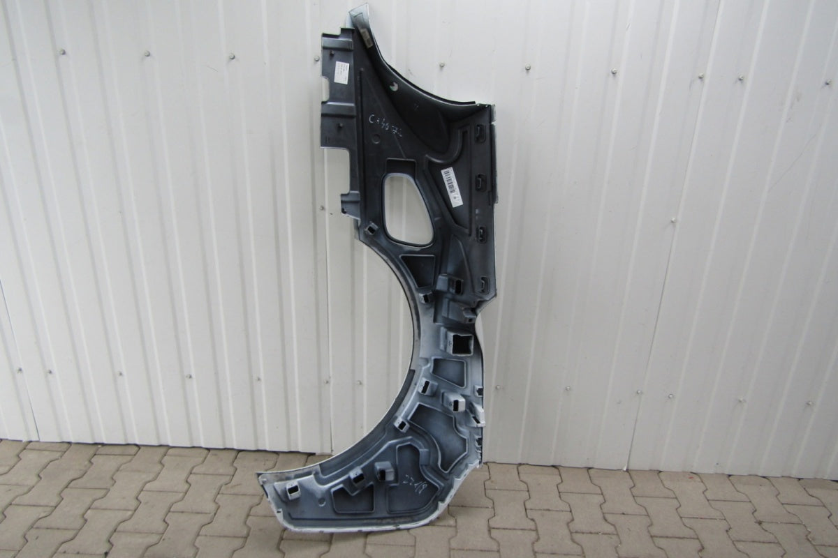 Blatobran zadnji zadnji desni BMW i8 14-