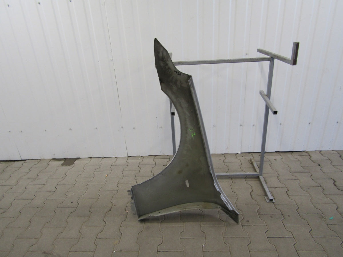 Blatobran prednji prednji desni BMW 5 E60 E61 03-10