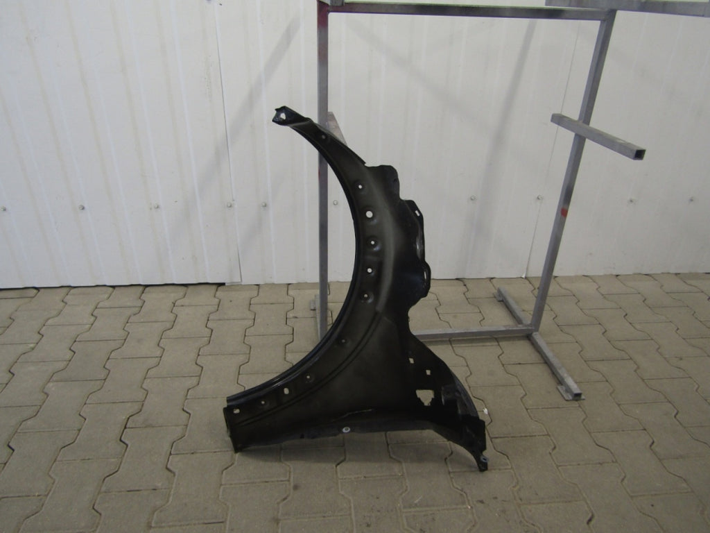 Blatobran prednji prednji desni Mini Cooper R56 06-