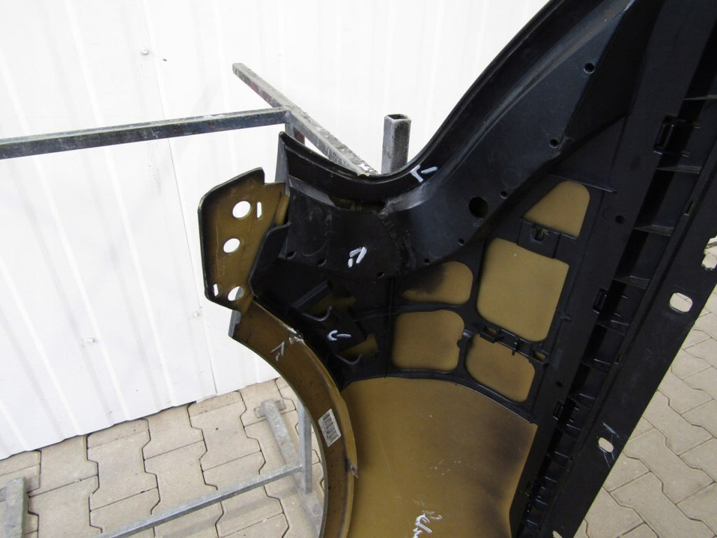 Blatobran prednji prednji desni VW Touareg 7L6 02-07