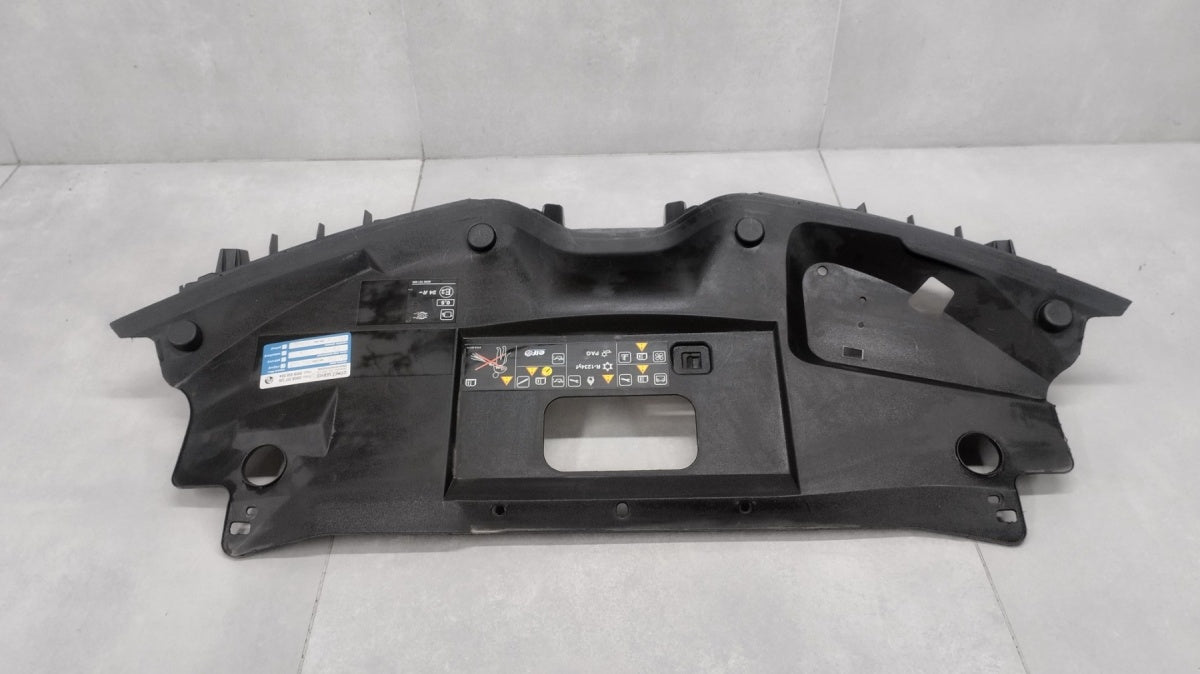 Maska (grill) WZMOCNIENIE STELAŻ A ATRAPY RENAULT SCENIC IV 4 16-22 620368408R
