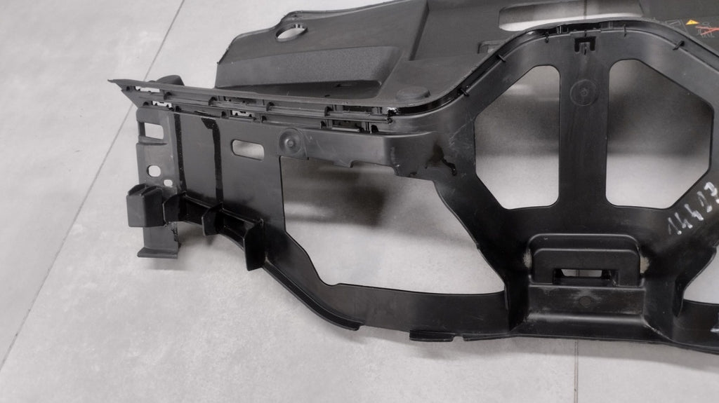 Maska (grill) WZMOCNIENIE STELAŻ A ATRAPY RENAULT SCENIC IV 4 16-22 620368408R
