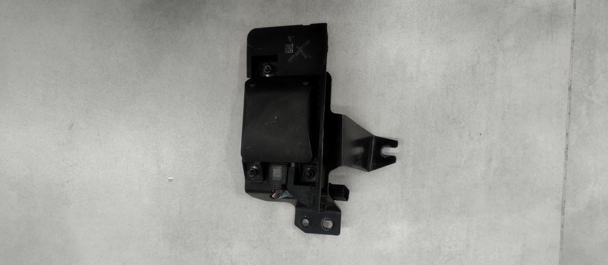 Senzor Radar sensor zadnji desni Ssangyong Korando IV19-24 86630-37100