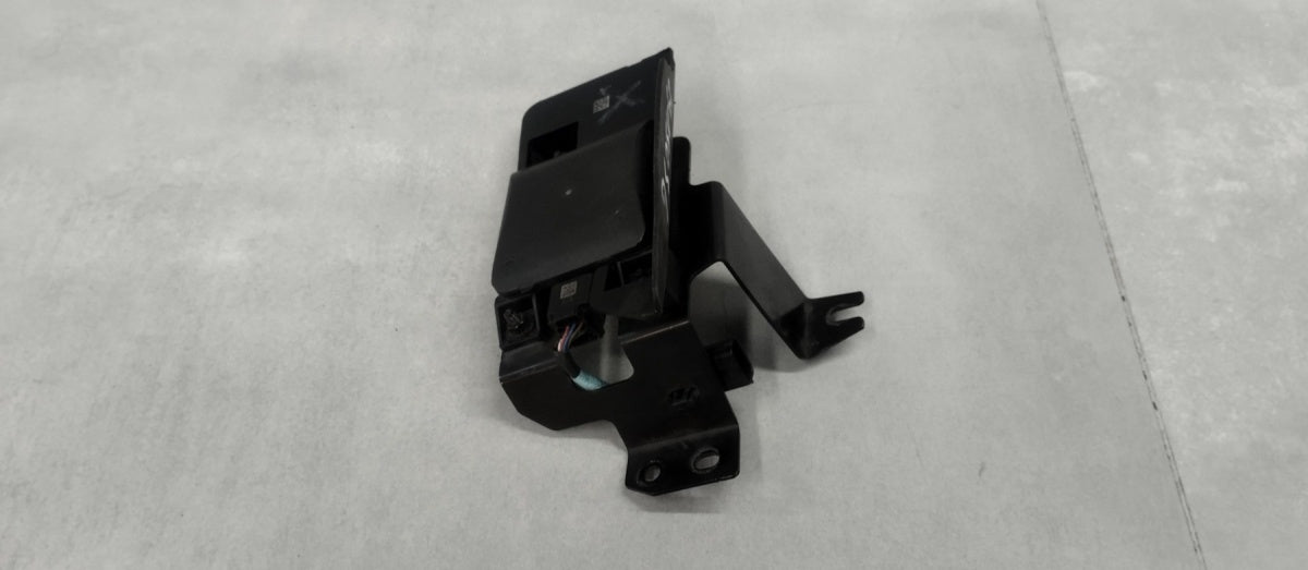 Senzor Radar sensor zadnji desni Ssangyong Korando IV19-24 86630-37100