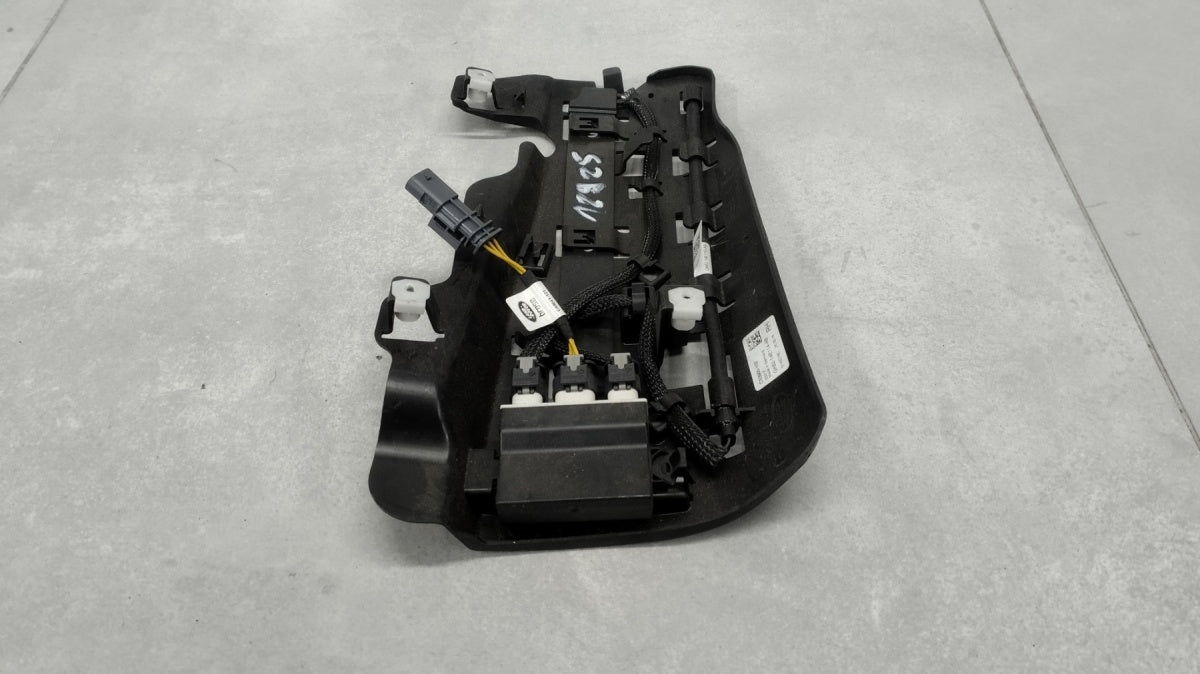 Czujnik sensor moduł otwierania klapy desni RANGE ROVER SPORT L494
