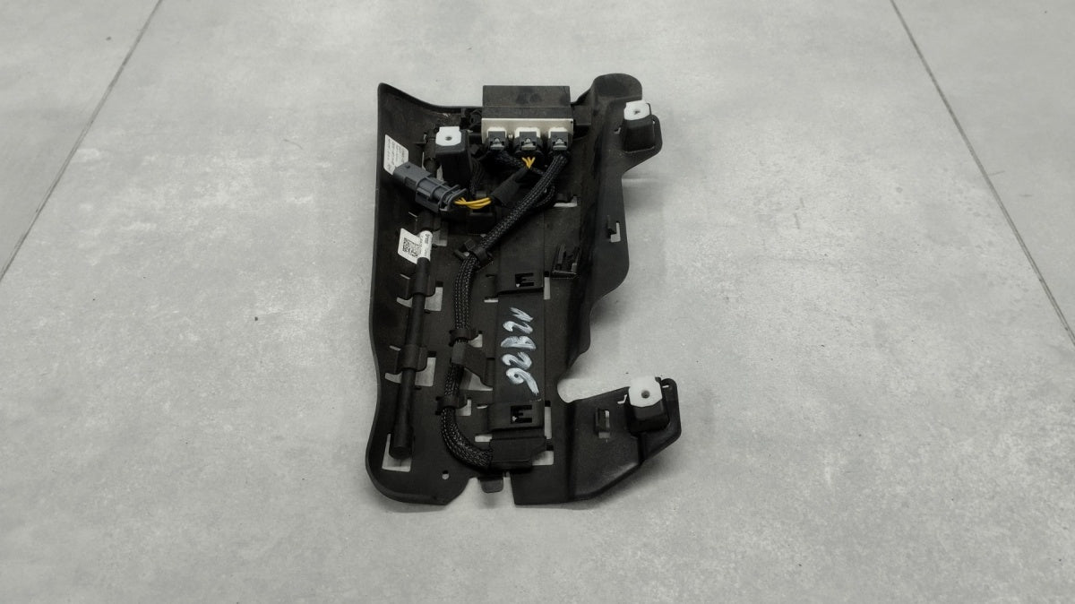 Czujnik sensor moduł otwierania klapy desni RANGE ROVER SPORT L494