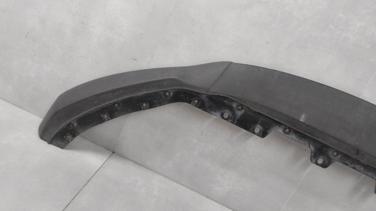 Spojler DOKŁADKA ZDERZAKA prednji MASERATI LEVANTE 2016-2026 OEM 670040750