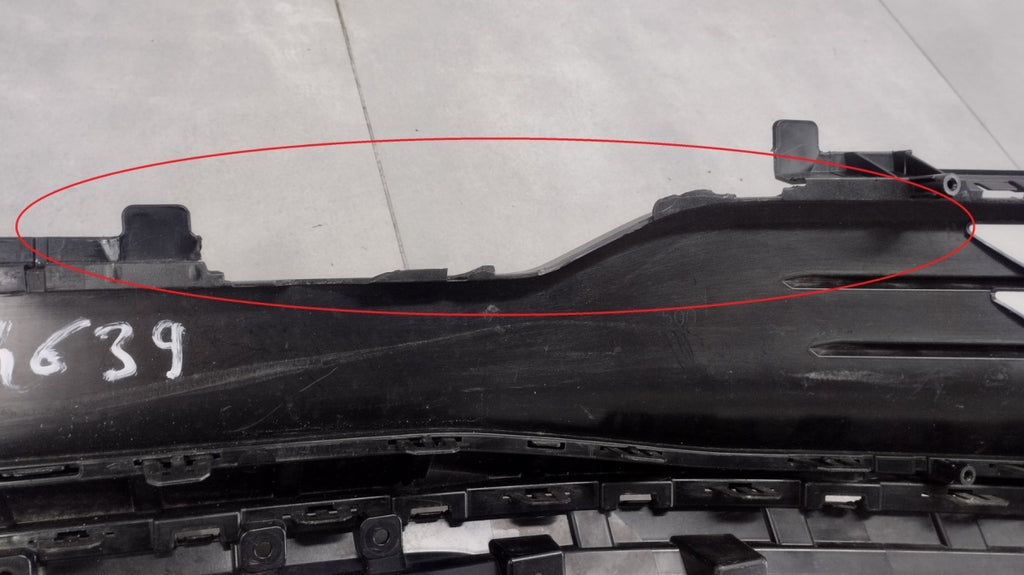 Rešetka BLENDA lajsna ZDERZAKA zadnja zadnja MG HS II 2 24-26 OEM P11610875
