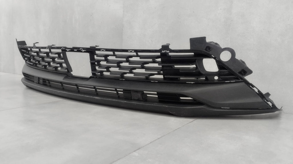 Rešetka ŚRODKOWA DOLNA ZDERZAKA prednja OPEL GRANDLAND LIFT 21-26 OEM 9840142077