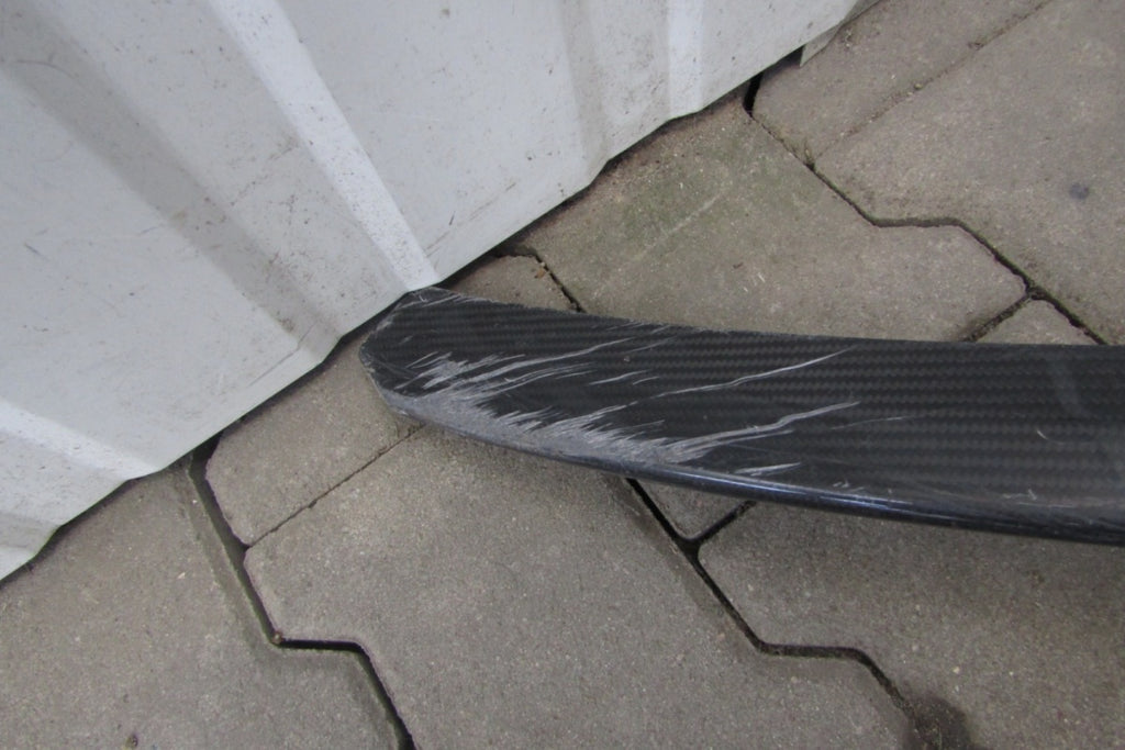 Prednji branik Spoiler dokładka ASTON MARTIN VANTAGE CARBON 09-13