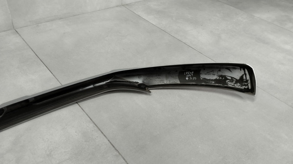 Prednji branik Dokładka spoiler SKODA SUPERB III LIFT 19- 3V0807795