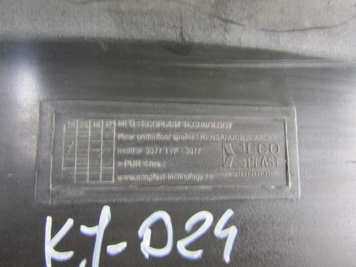 Dodatak branika spojler zadnji DACIA SANDERO II 12- 16 Body Kit